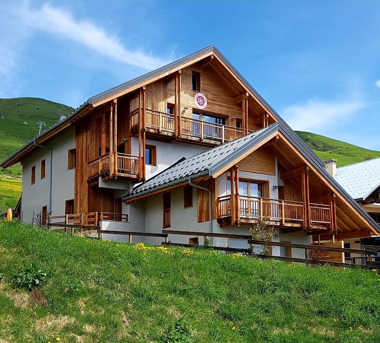 Chalet Arvina Aparthotel Saint-Jean-d'Arves Exteriör bild